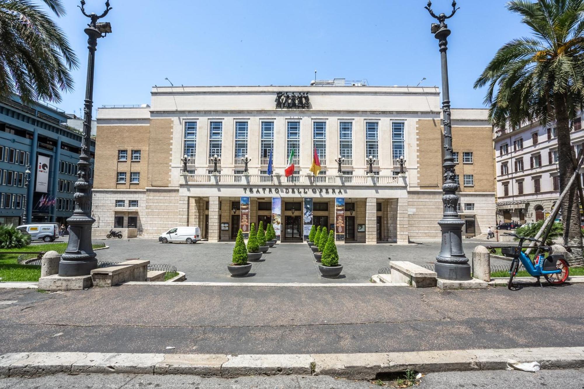Opera Theater Relais Hotel Rome Exterior photo