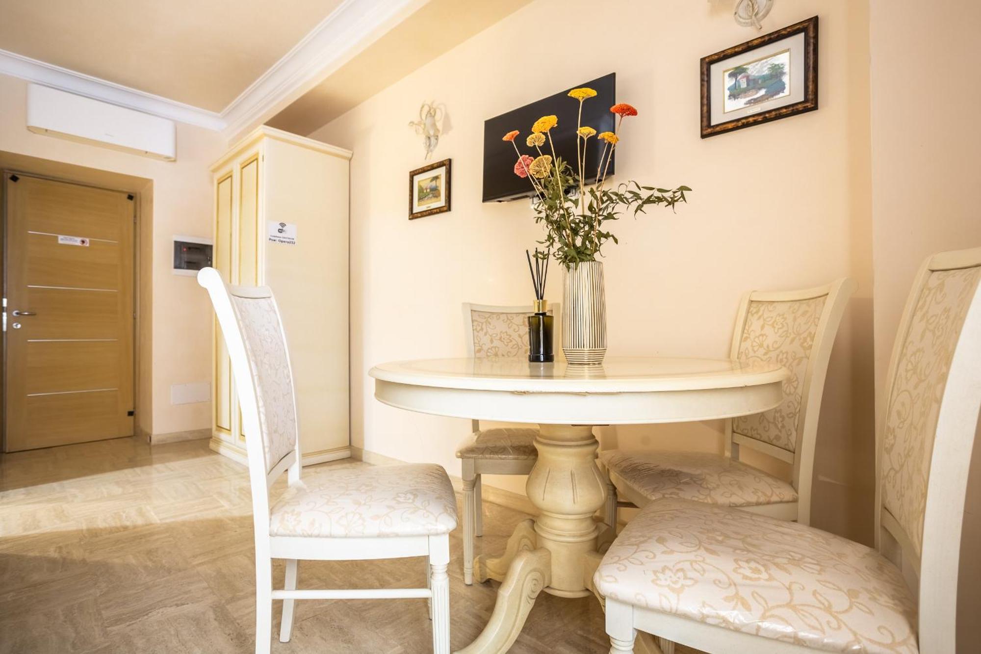 Opera Theater Relais Hotel Rome Exterior photo